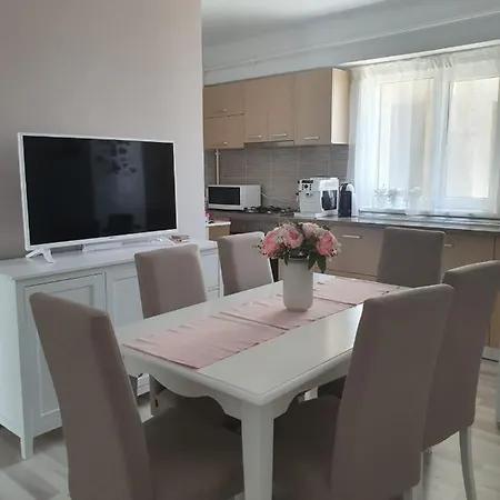 Apartament Plaja Golful Pescarilor アパート コンスタンツァ