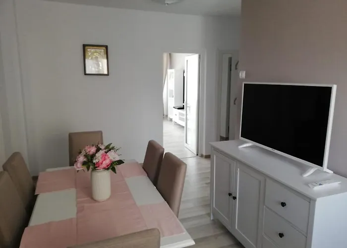Appartement Apartament Plaja Golful Pescarilor Constanţa